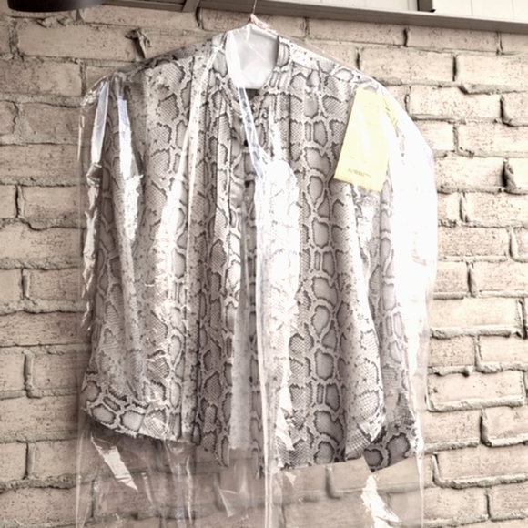 Elie Tahari Silk Satin Terri Blouse Python Print - Picture 16 of 16